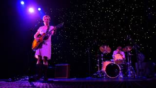 Watch Throwing Muses Lazy Eye video