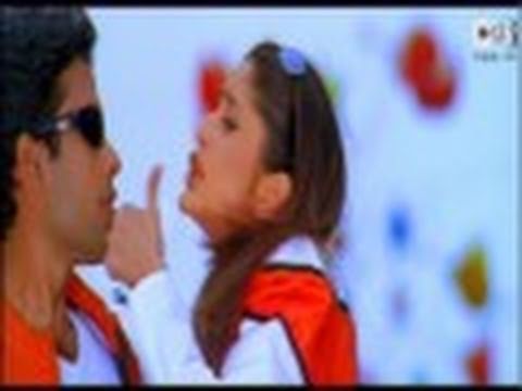 Mujhe Kuch Kehna Hai (Kareena Kapoor) - Maine Koyi Jadoo Nahin...