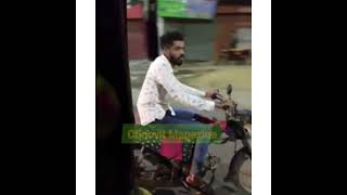 Female Harrasment Viral Video In Karachi Stan 2021