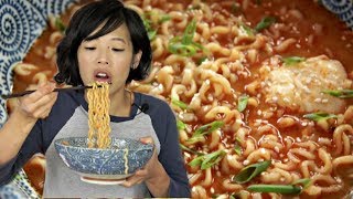 The PERFECT INSTANT RAMEN Recipe? - Roy Choi's Favorite