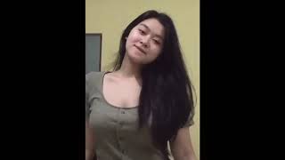 Cewek Susu Gede Remas Toket
