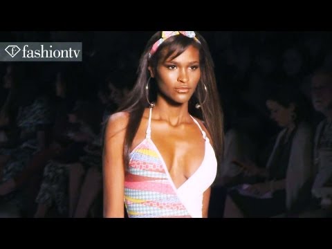 Poko Pano Swimwear - Bikini Models on the Runway at Rio Fashion Week Summer ... Poko Pano Swimwear - Bikini Models on the Runway at Rio Fashion Week Summer ...