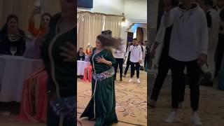سارة الطيارة في حفل زفاف لن تصدق ماذا فعلت امام احد المتفرجين Sara Tayara نوضتها
