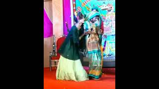 Navel Pinching