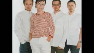 Watch Cranberries The Sweetest Thing video