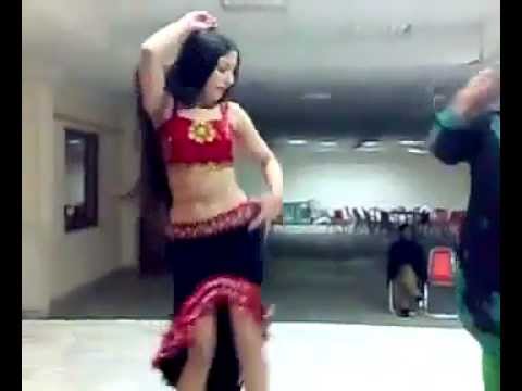 sxey Lal Lal Kurti Mein Gora Sa Badan 2012