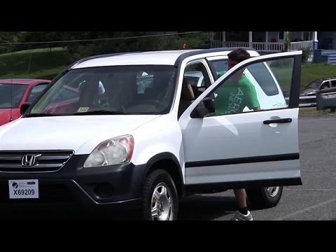 Tech to make your car smarter, and driving safer Tech to make your car smarter, and driving safer klip izle