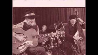 Watch Johnny Winter Please Come Home For Christmas video