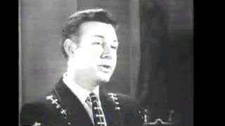 Watch Jim Reeves If Heartache Is The Fashion video
