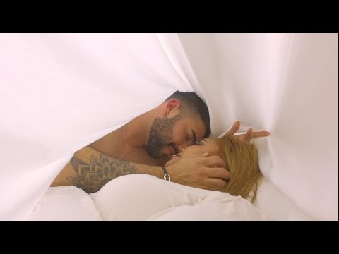 Dori Loli - Pétalos De Rosa (Versión Acústica)