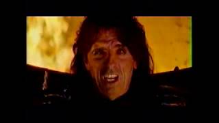 Watch Alice Cooper Gimme video