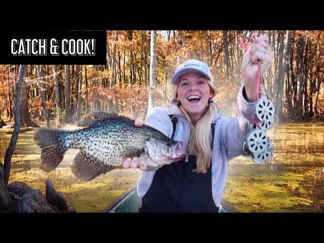 Watch YO-YO FISHING FOR SLAB CRAPPIE!!! Simple Method for Catching Fresh Fish For Dinner! Catch & Cook! on YouTube.