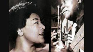 Watch Ella Fitzgerald Comes Love video