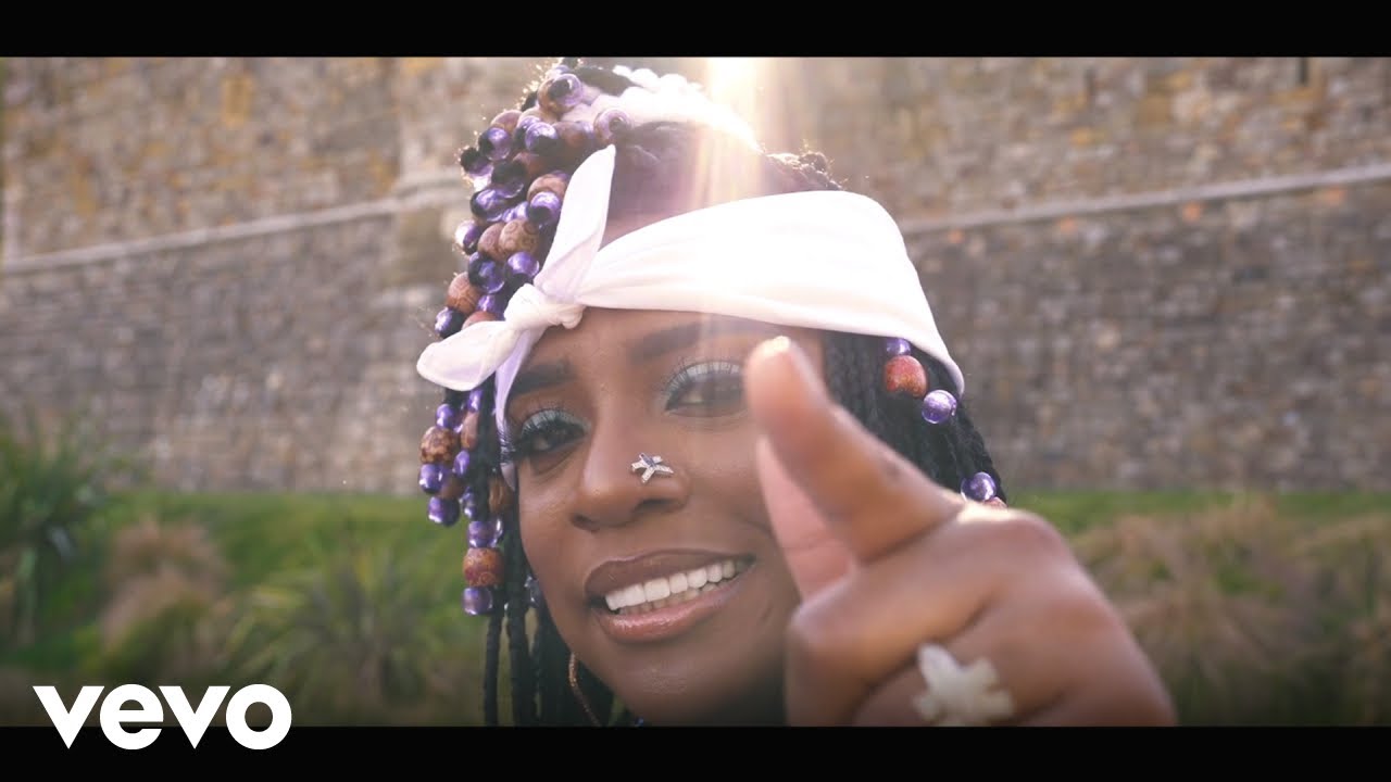 Kamaiyah - Whatever Whenever (Official Video)