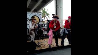 Watch Captain Dan The Scurvy Crew My Cannon video