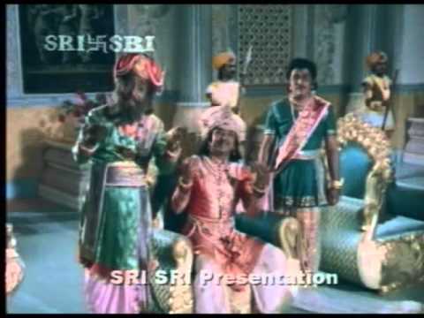 Dr. Rajkumar and Balanna comedy from Kaviratna Kalidasa - part...