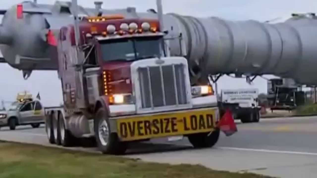 большие грузовики 
