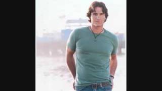 Watch Joe Nichols Talk Me Out Of Tampa video