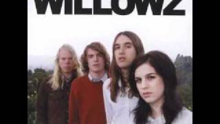 Watch Willowz Unveil video