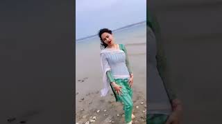 Loga Ne Do Do Yar Bnaye