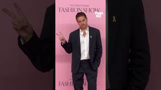 Dylan Sprouse Is At The 2025 Victorias Secret Fashion Show Pink Carpet