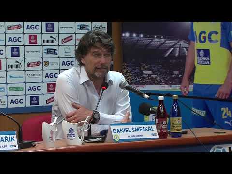 Tiskov konference po Slovcku - domc (4.11.2017)