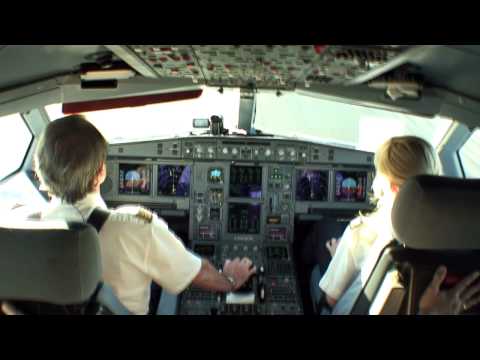 PilotsEYE.tv    -    München  -  SAN FRANCISCO  -  Airbus A340  -  Lufthansa  - in HD