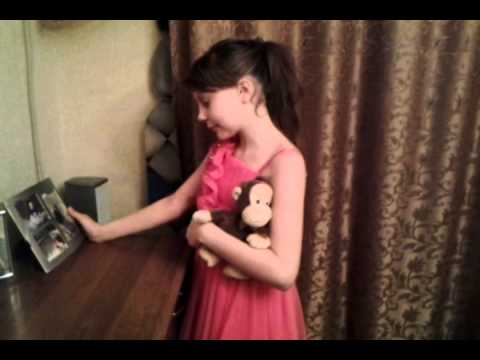 Жила была одна семья песня скачать видео