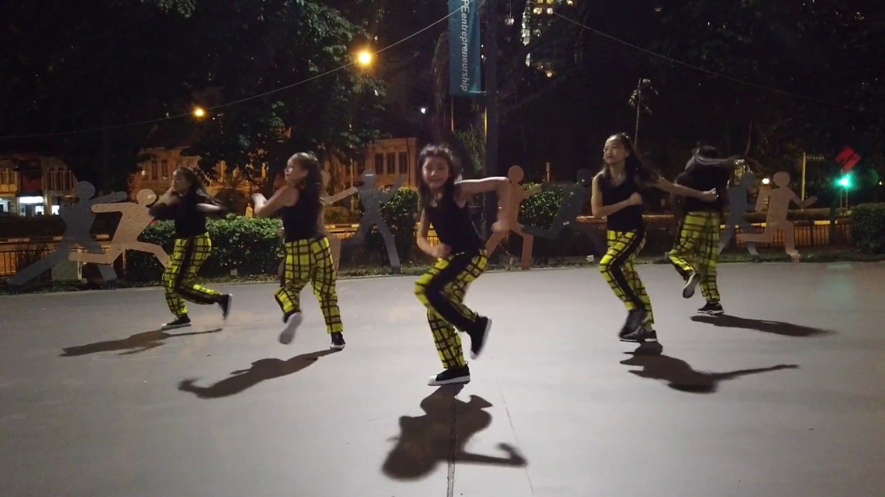 HIP HOP DANCE