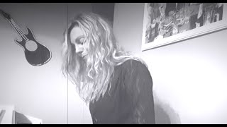 Always Remember us This Way (acoustic cover) - Yaël Mendel