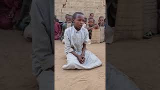 Afrikalı Çocuğun Kuran Okumağı Maşallah