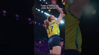 Júlia Bergmann E Toda A Sua Beleza