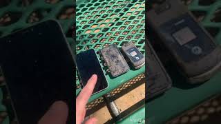 Found D Ring, 3 Phones Scuba Diving