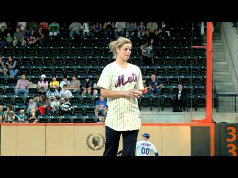 Kim Clijsters Throws Out First Pitch At Citi Field