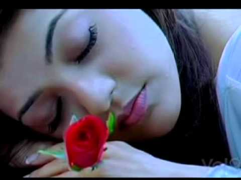 Dil Sambhal Ja Zara Phir Mohabbat Karne Chala Hai Tu^^Romantic...
