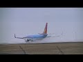 Sunwing Airlines Boeing 737-800 Landing klip izle