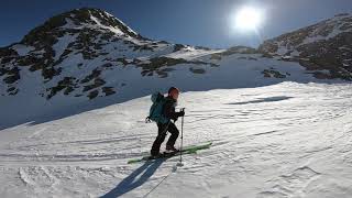 Skitour Surettahorn 3027M - April 2020