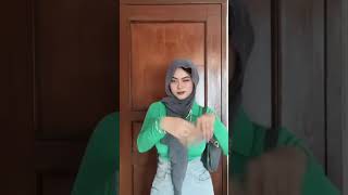 Tiktok Jilbab Cantik Toge Hot Pemersatu Bangsa .