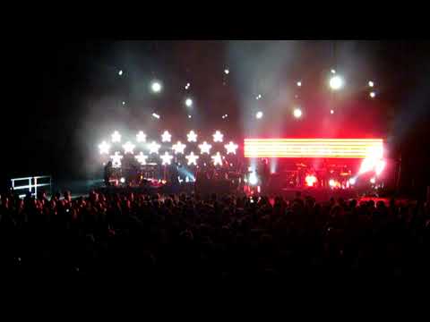 Massive Attack - Marakesh [Live @ Tempodrom, Berlin]