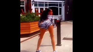 GASSED UP LIGHTY'S Girl starts wining on the streets #UKDRILL 😖🙆😅😉