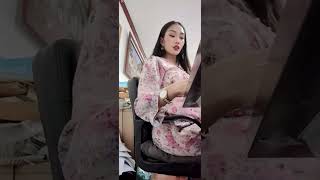 Lao Girl Working At Office Live Bigo