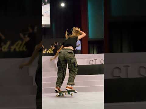 Slo Mo BS 180 1 Foot - Christine Cottam