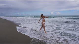 Nelly Korda Is A Vision In White Two-Piece In These Exclusive Si Swimsuit Behind The Scenes Photos