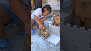 Serunya Si Bocil Dibuatin Mainan Barang Bekas