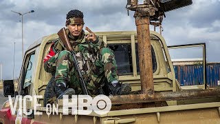 Видео Flint Water Crisis & Libya on the Brink (VICE on HBO: Season 4, Episode 15) от VICE, Ливия