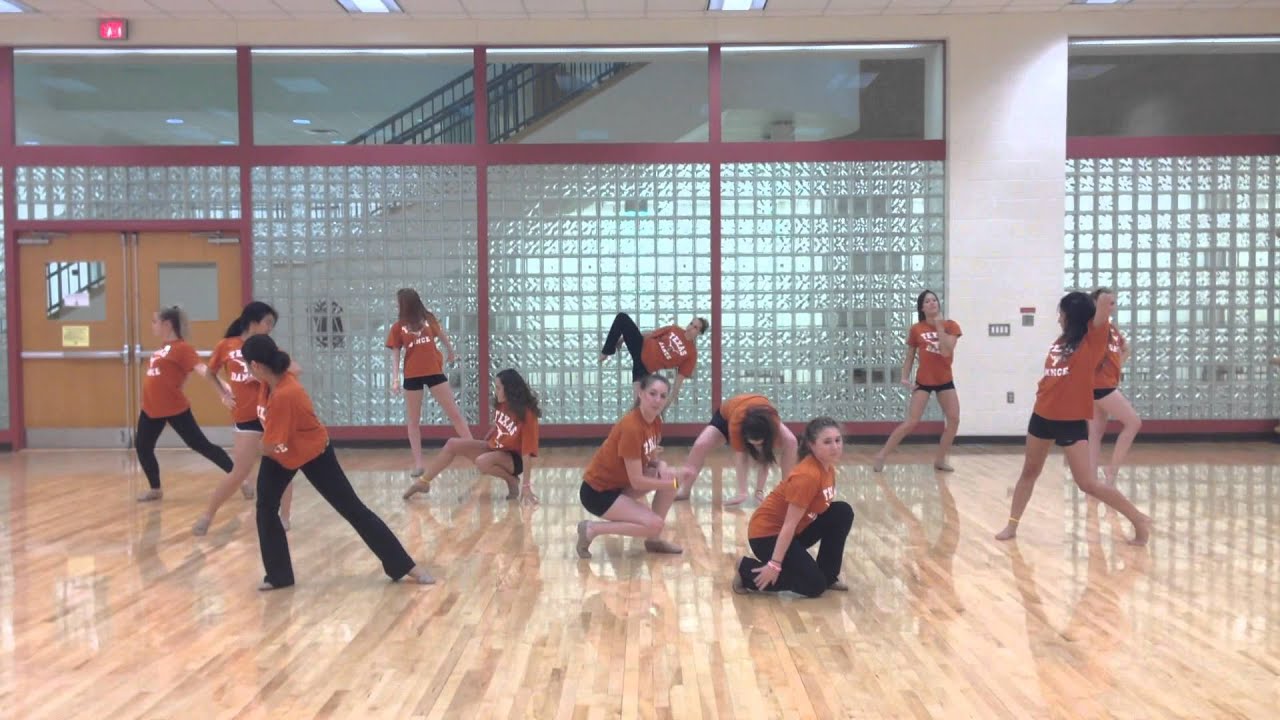 University of Texas at Austin's Dance Team Performs to Kiesza's
