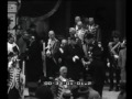 I funerali del cardinale Pietro Gasparri alla presenza del Duca di Spoleto nella chiesa di