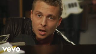 Watch Onerepublic Apologize video