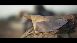 Watch Francesco Rossi Paper Aeroplane video