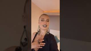 Tuğba Özat Bir Efsane O Bir Diva Sanat Güneşi Mükemmel Ses Sanatın Son Divası Güzel Ses Iyi Ses